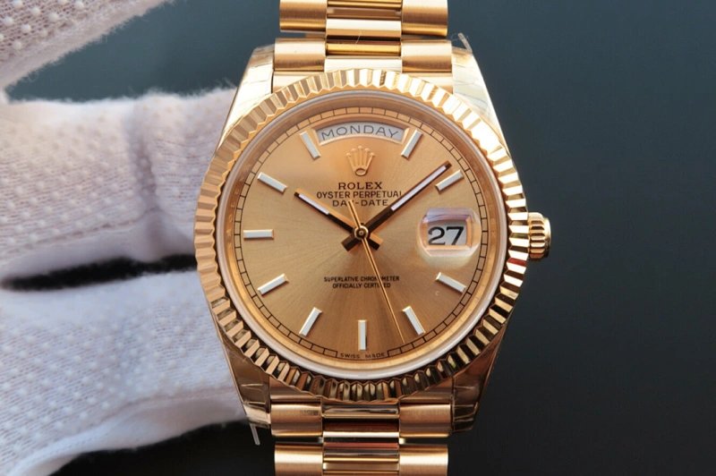 Rolex Day-Date 40 18K Yellow Gold Champagne Dial (40mm) M228238-0003